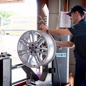 Vulcanizare Arad, Indreptari jante tabla, revizie arad